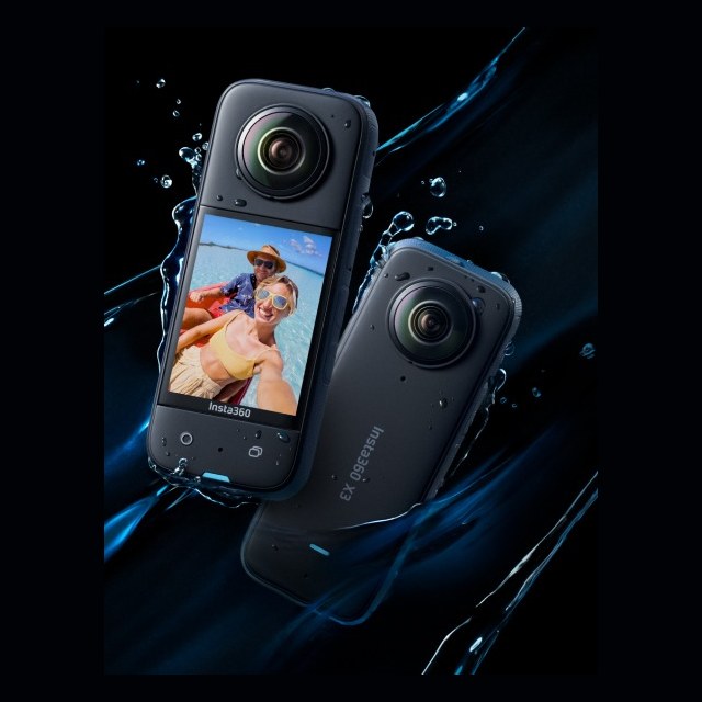Insta360 X3